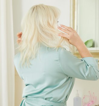 How To Refresh Hair Color At Home
