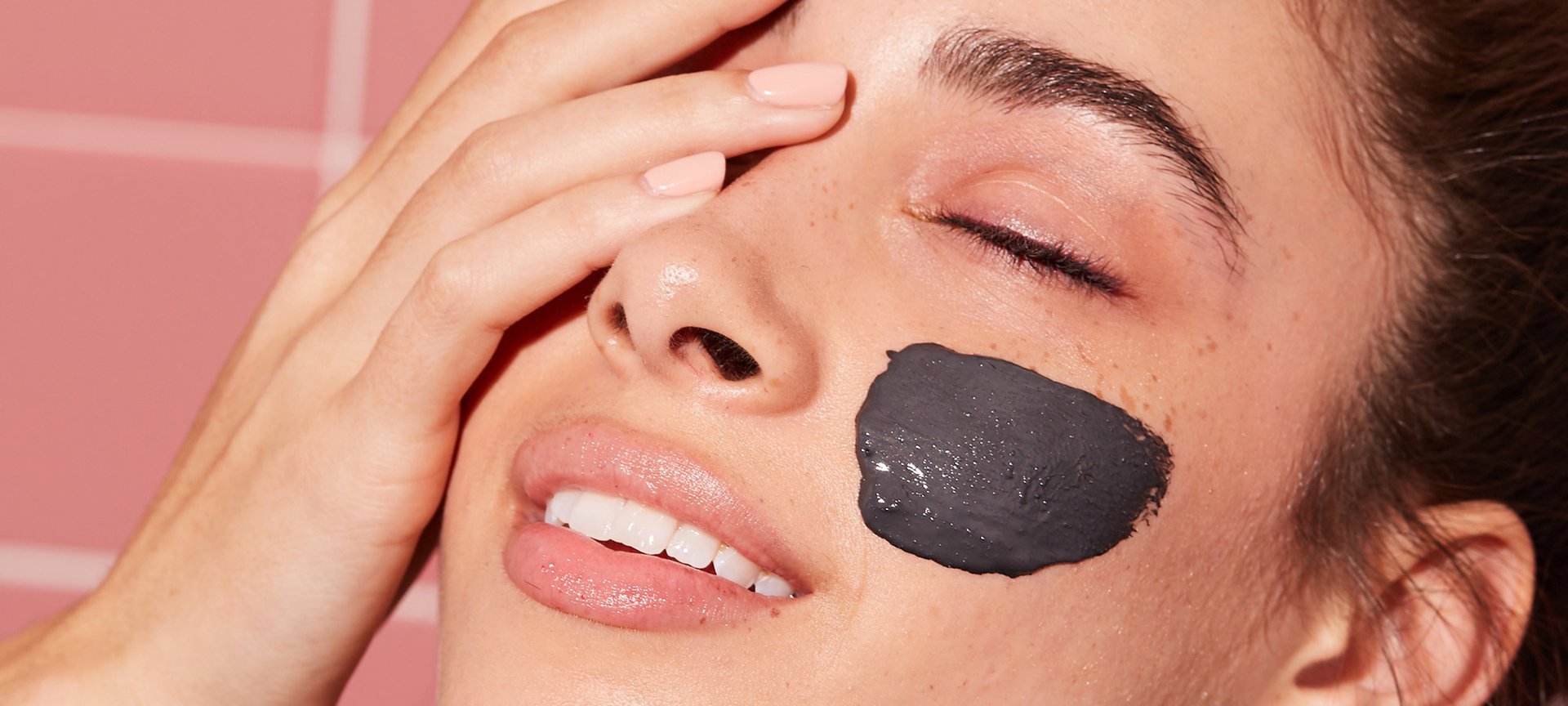 How to Apply Face Masks Properly: 8 Tips To Smooth Skin