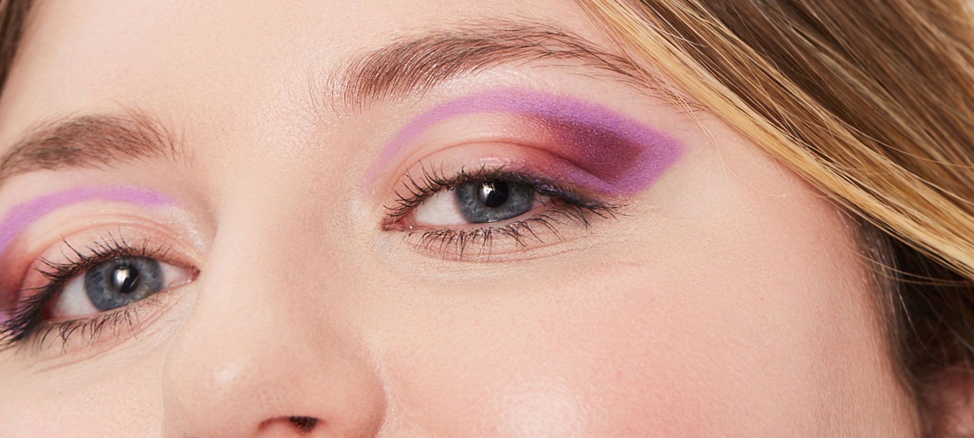 The Best Eyeshadow Colors To Make Blue Eyes Pop - L’Oréal Paris