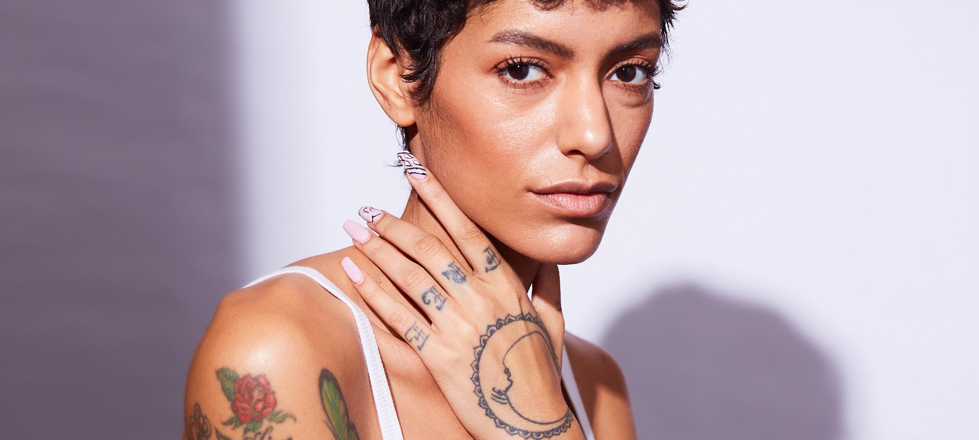 Makeup That Covers Up Tattoos - 7 Product Recommendations From Tattoo  Experts