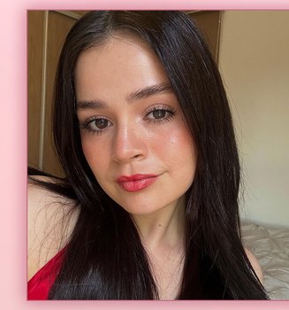 Strawberry Girl Makeup Look